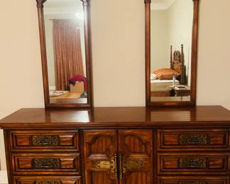 Lovely Burlington His/Hera Dresser