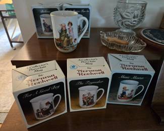 Norman Rockwell Mugs