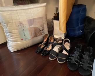 Women's shoes