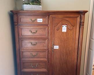 Classical Style Armoire