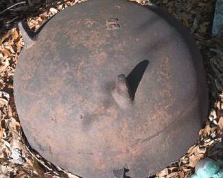 3 leg kettle cast iron