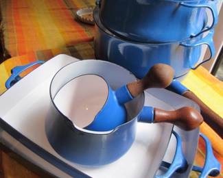 nice set of enamelware