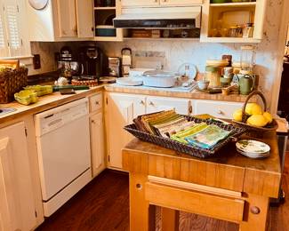 Chopping block island