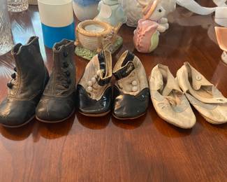 vintage small childs shoes