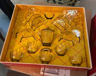 vintage never used childs dishes