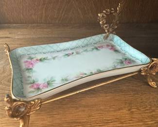 BEAUTIFUL PORCELAIN PAINTED TRAY WITH GOLD STAND 