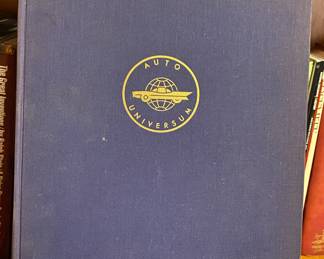 Vintage Auto Universum Book