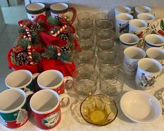 Holiday Mugs
