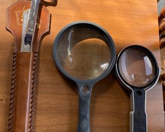 Magnifiers/ Desk Supplies