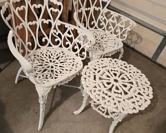 cast aluminum lawn set