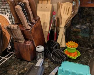 Kitchen utensils