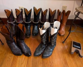 Lot of cowboy boots!