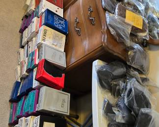 Lots of "vintage" wigs!