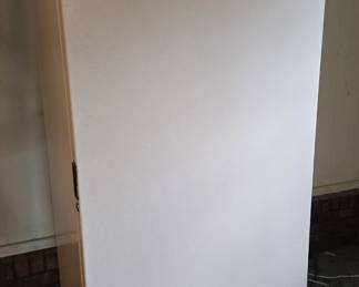 GE 21 cu ft upright freezer