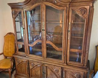 Bernhardt Hibriten china cabinet - Top & Bottom available separately.