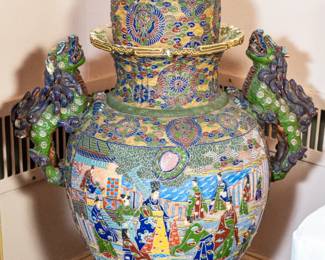 Large Japanese floor vase with temple dog ornamentation