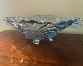 Cambridge Caprice Moonlight Blue Oval Console Bowl