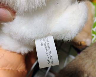 1990 Boyd's Bear Jointed Ear White Bunny & Brown Bunny