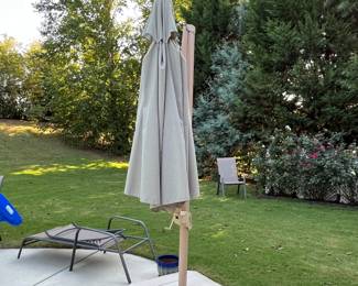 NEW PATIO UMBRELLA