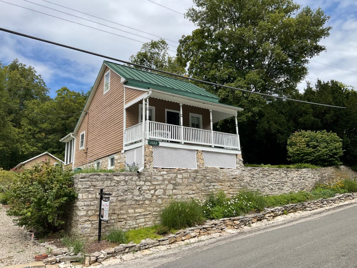 THE HOME IS UNDER CONTRACT.   