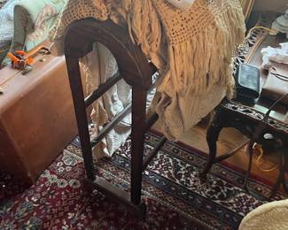 Wood Quilt Rack - $20