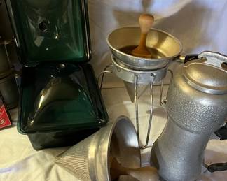 JUICERS - SERVING DISHES GARDIAN WEAR COFFEE POT