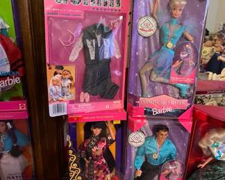 BARBIE DOLLS (NIB)