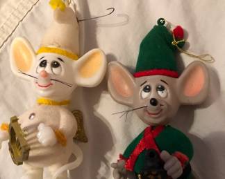 MICE ORNAMENTS