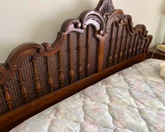KING HEADBOARD - SET OF 3 PIECES