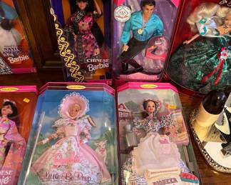 BARBIE DOLLS (NIB)