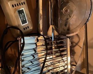 MEAT SLICER