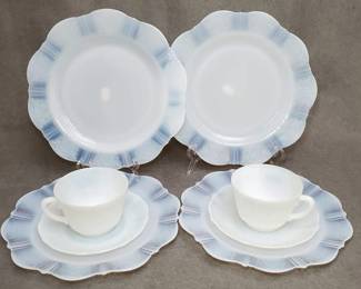 LM065 MacBeth Evans American Sweetheart Monax Opalescent