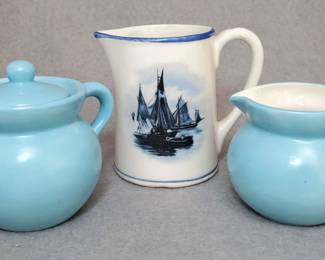 LM037 Cream and Sugar Ware