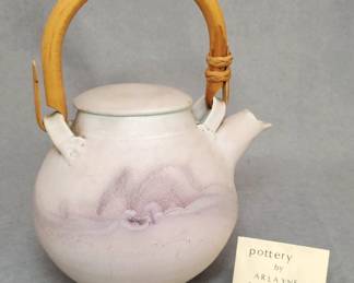 LM038 Arlayne Peterson Pottery Teapot
