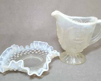 LM058 Opalescent Hobail Dish, Cream Pitcher