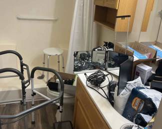 Bath Seat, Hanging Mirror, Standing Device And Other Items