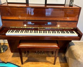 Niemeyer upright piano 