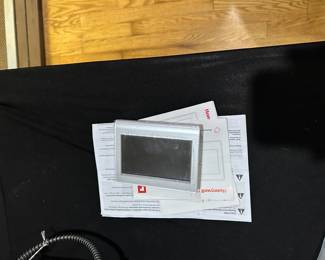 Programmable  thermostat to your iPhone