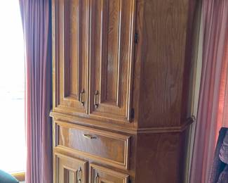 King Bedroom Suite Armoir