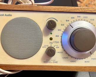 Trivoli Audio Henry Kloss Model 1