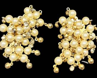 Vintage Faux Pearls Rhinestone Earrings