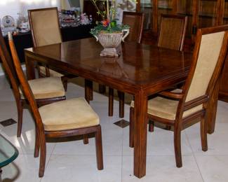 Beautiful wooden table with chairs(x6) and two leaves