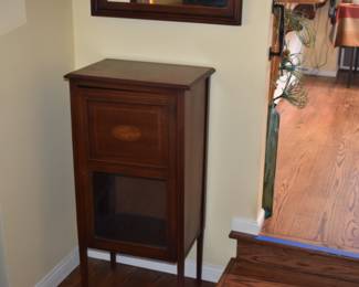 Vintage small end table