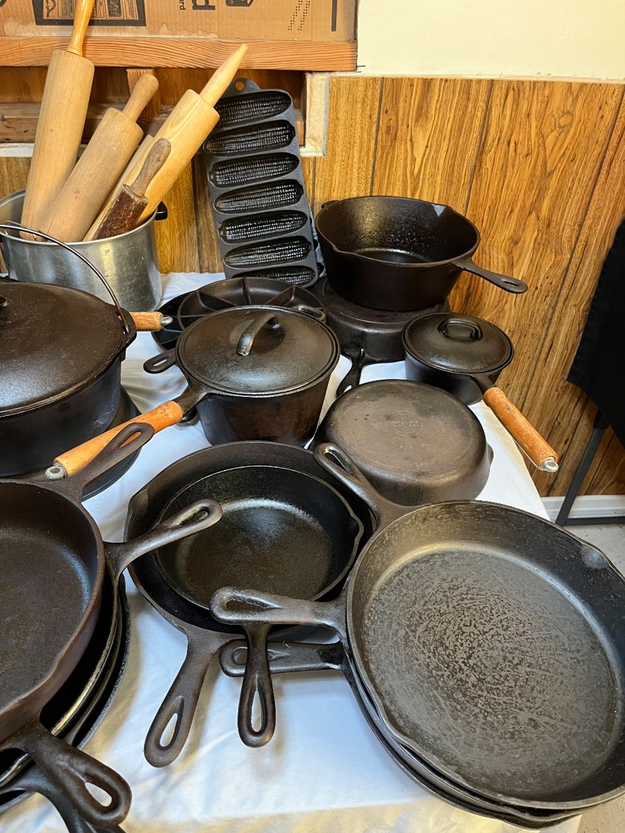 These will be in house 1. First house on county road 1082 Vinemont, a sign will be in the yard.