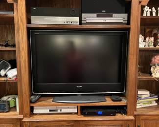 Sony Bravia 42" - $125