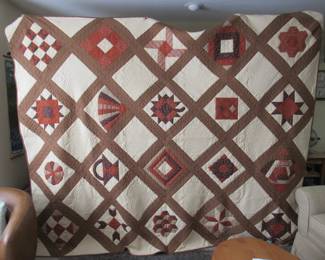 Skillfully done sample quilt. Large and fully completed. Warm autumn colors.