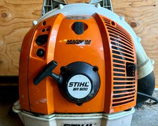 Stihl BR 600 Backpack Blower