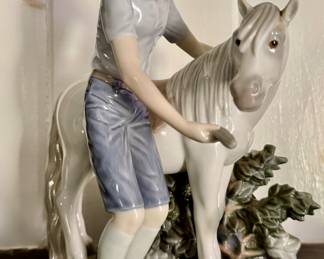 Lladro Figurine