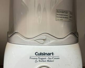 Cuisinart Frozen Yogurt/Ice Cream Maker
