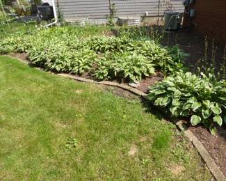 For prices & more info,&nbsp;copy & paste link below:&nbsp;

https://beforeudemo.com/sales-event/naperville-brick-cape-cod-style-home-demolition-sale/